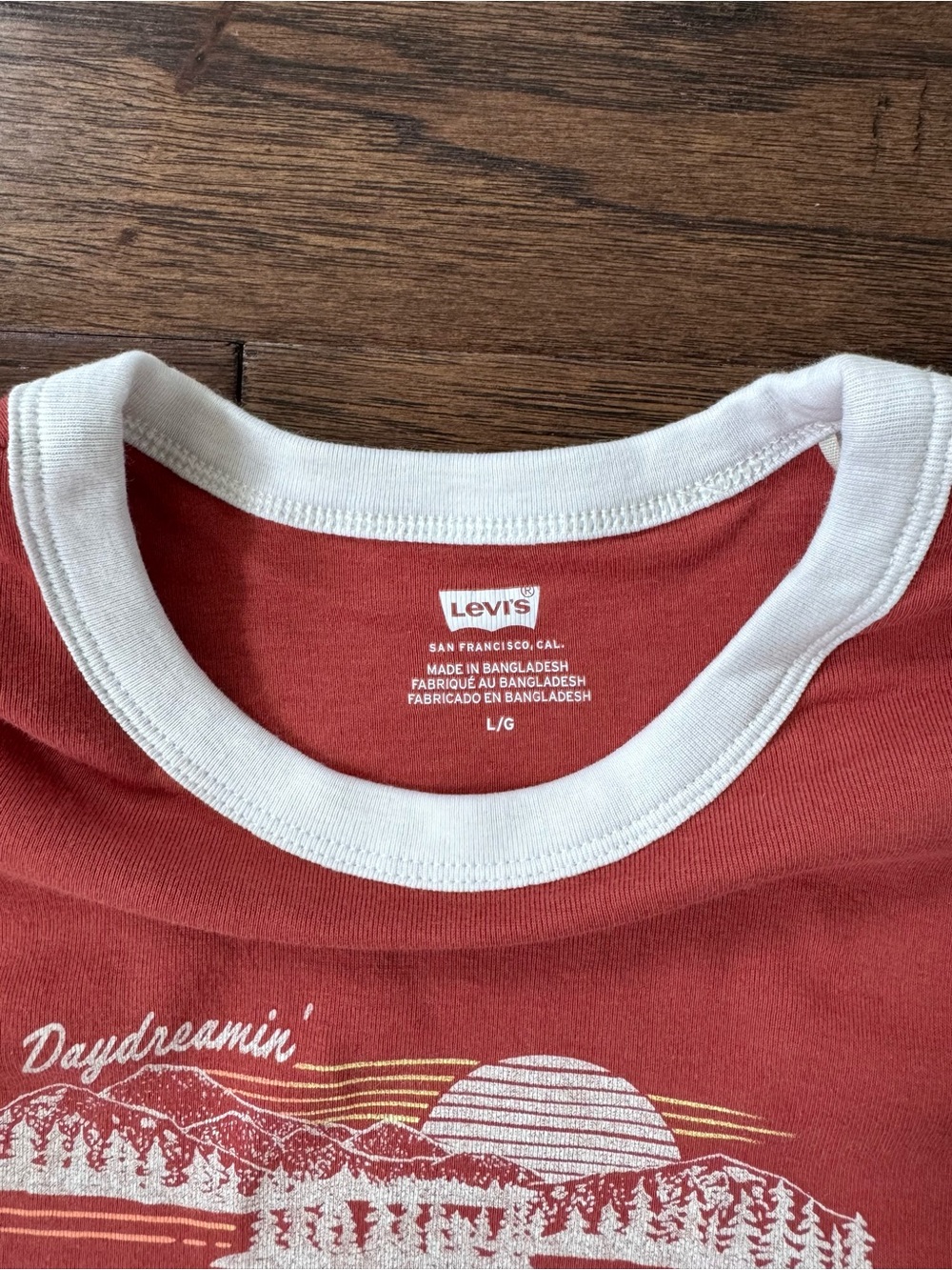 Levi's Graphic Mini Ringer Tee Daydreamin’ Red Orange Size Large - Picture 5 of 8